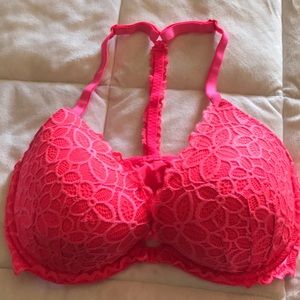 PINK by VICTORIA SECRET